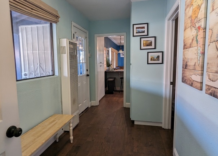 1431 Paso Robles hall2