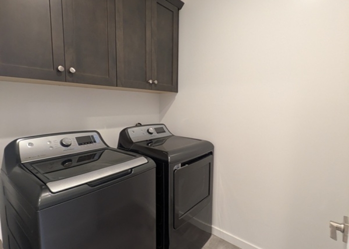 3816 Hatchery #1 laundy