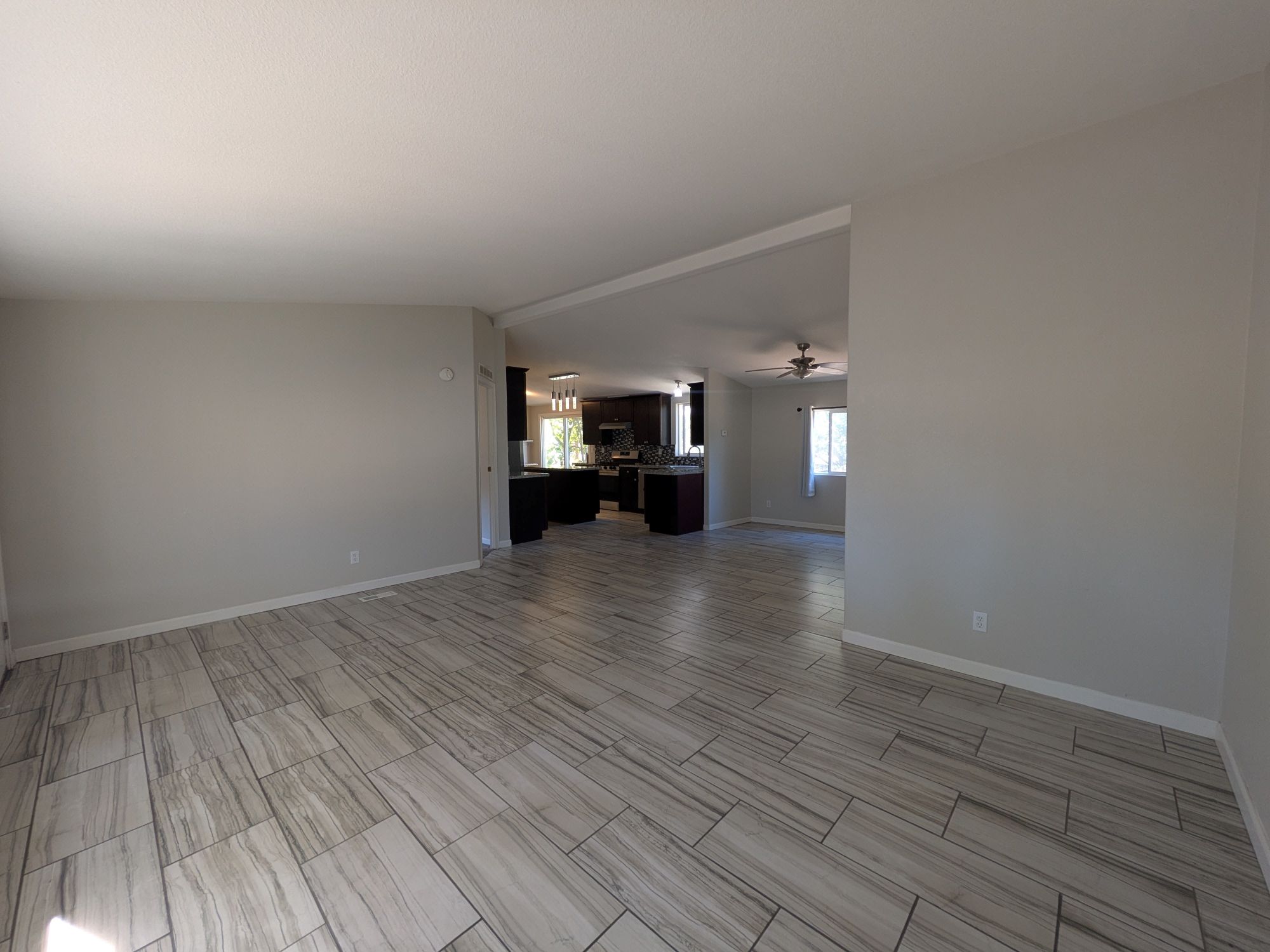 8585 Orcutt Rd lr1