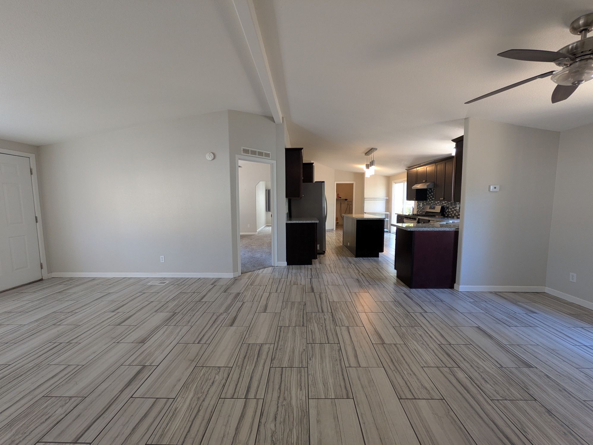 8585 Orcutt Rd lr3